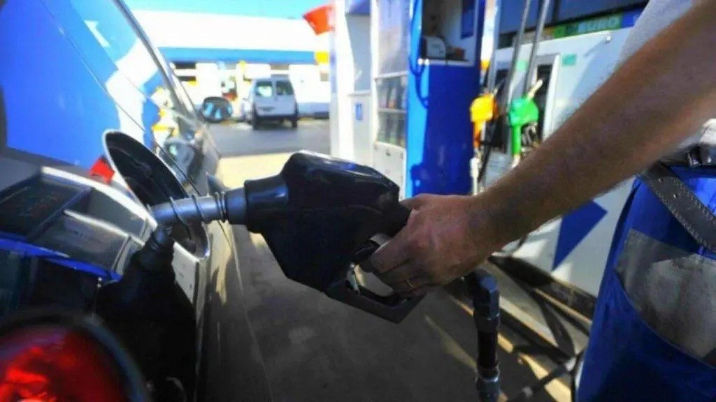 Ya tiene fecha el nuevo aumento en el precio de los combustibles