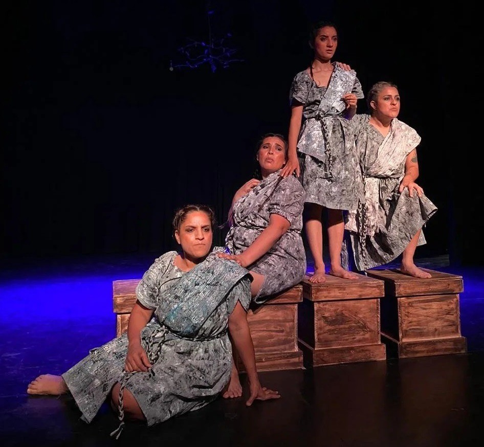 Teatro: Guerra Contra El Olvido debutó en la fiesta nacional