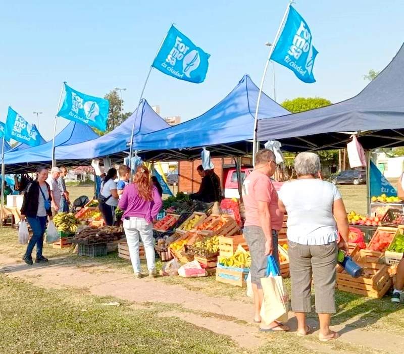 “El Mercado en tu ciudad” vuelve al barrio Santa Rosa